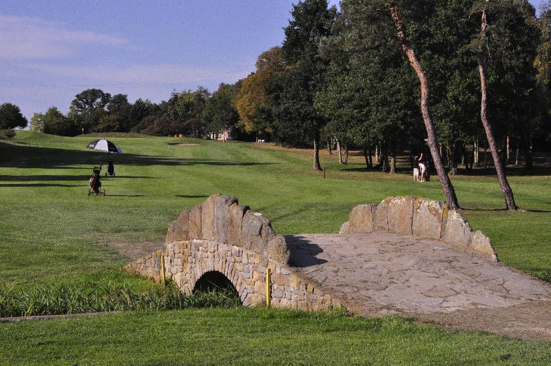 Saint Malo Golf Resort Ле-Тронше Экстерьер фото