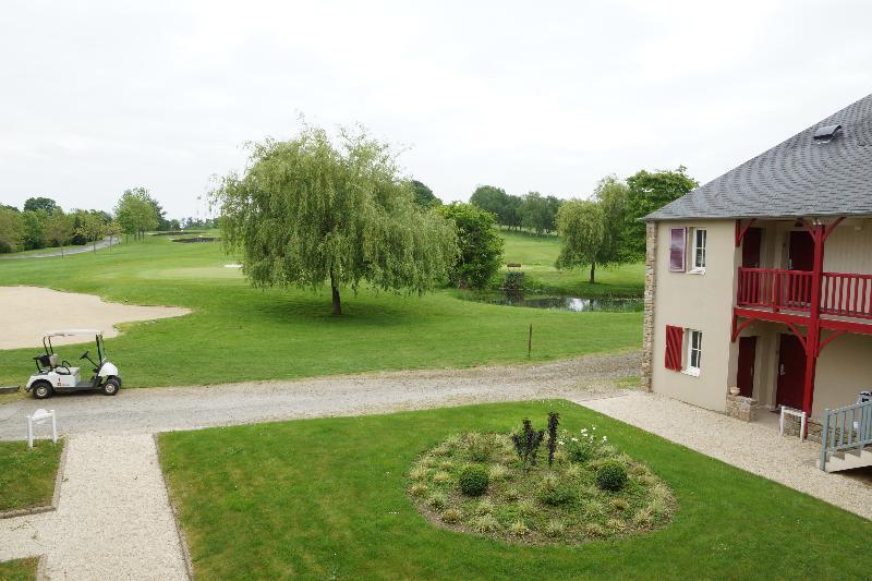 Saint Malo Golf Resort Ле-Тронше Экстерьер фото