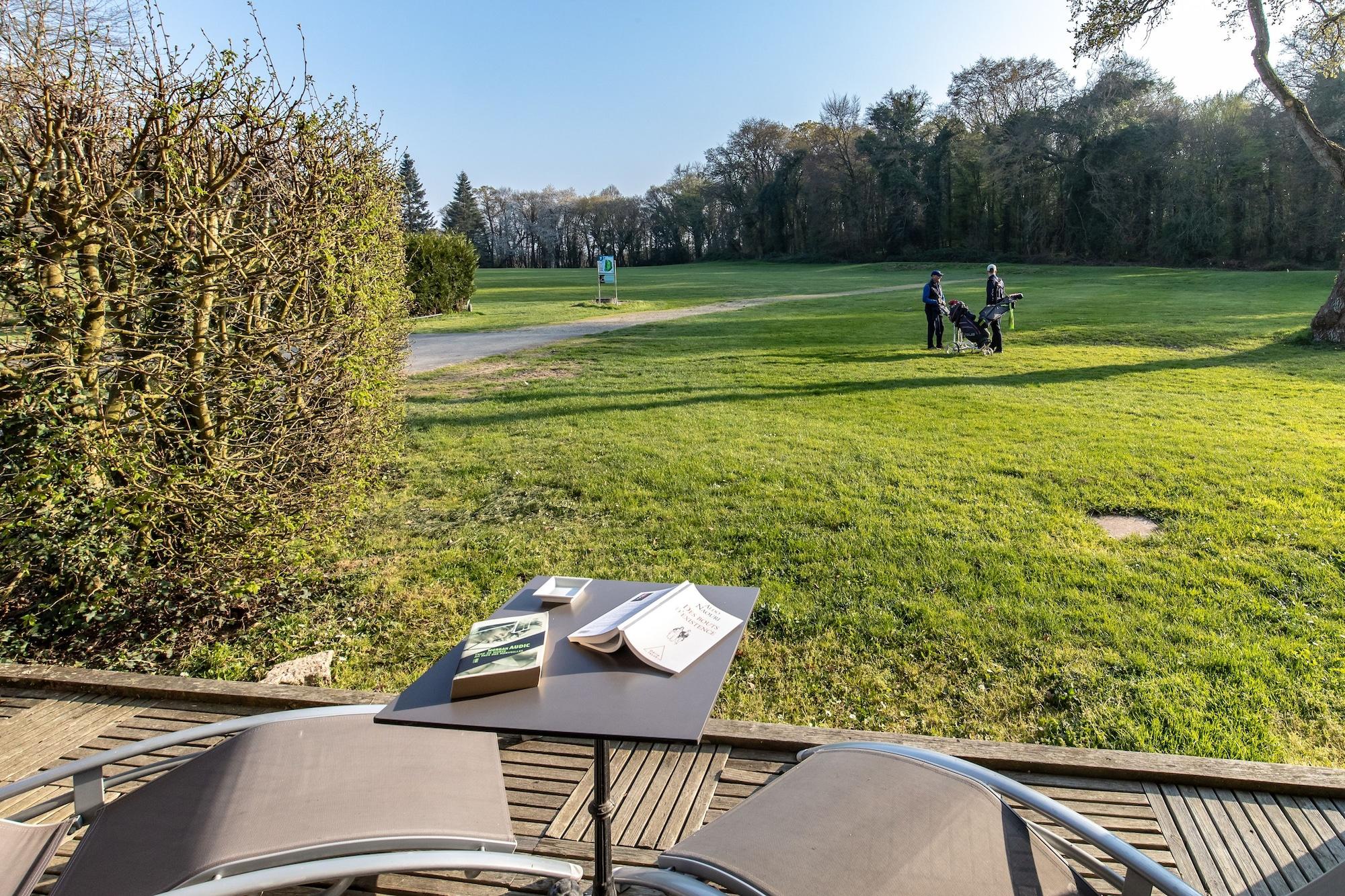 Saint Malo Golf Resort Ле-Тронше Экстерьер фото